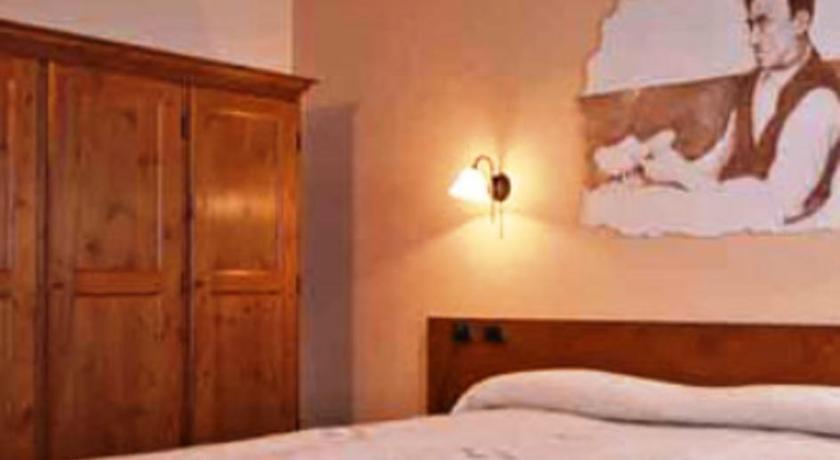 Hotel Meublè Lo Miete Viei Champoluc Zimmer foto